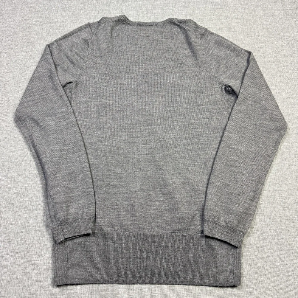Nike Golf Wool Blend Sweater Women's Medium‎ Gray V-Neck Tight-Knit Pullover